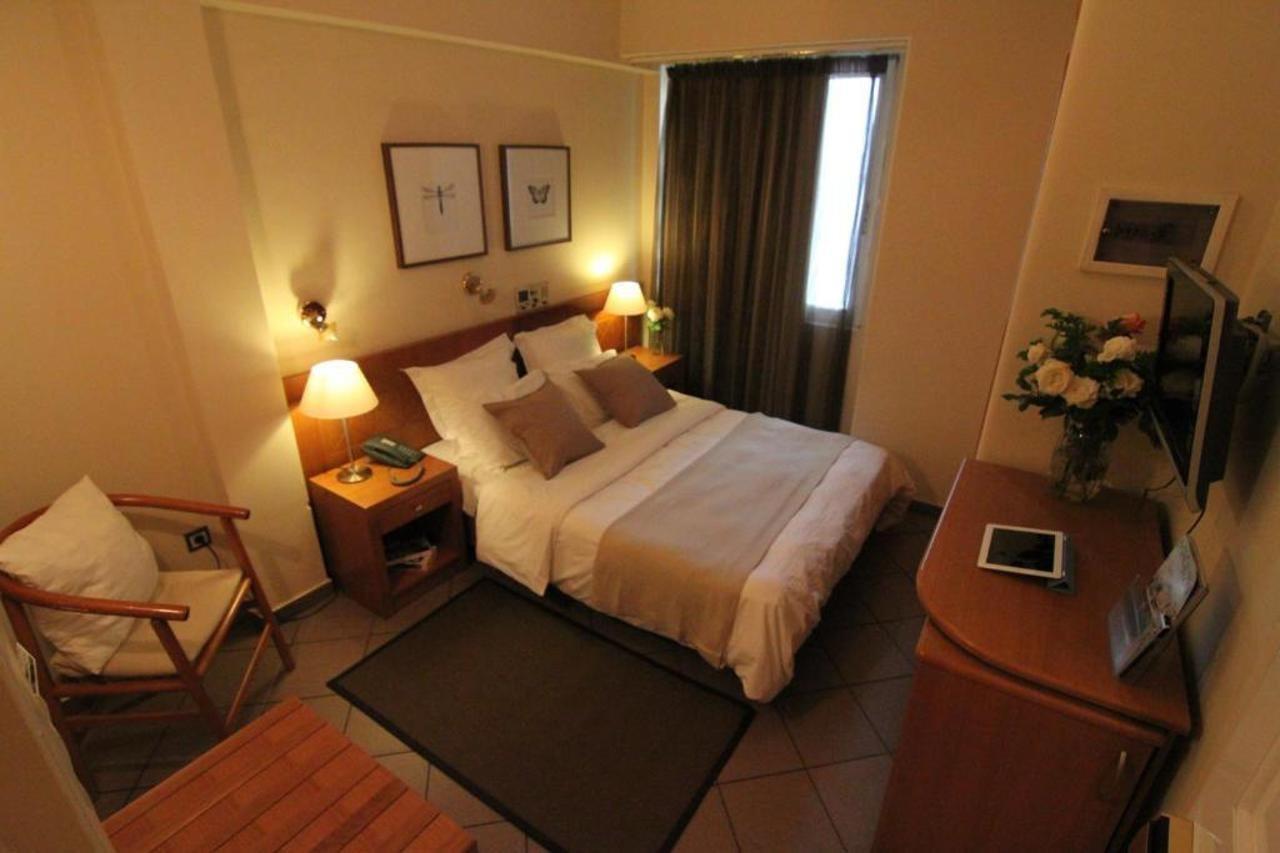 Achillion Hotel Atenas Exterior foto