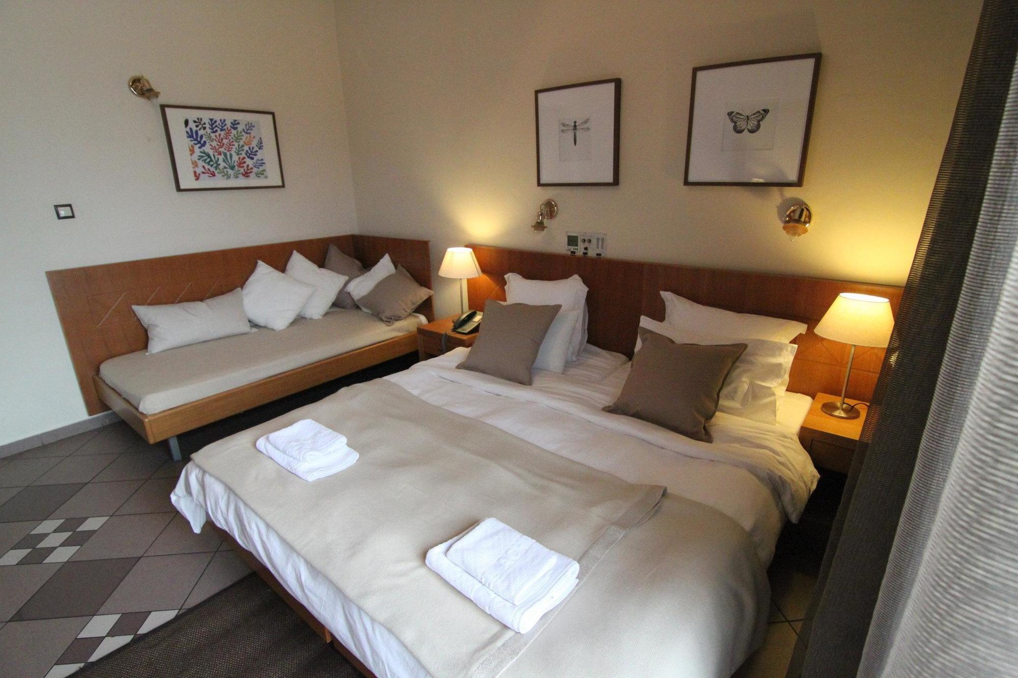 Achillion Hotel Atenas Exterior foto
