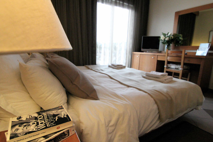 Achillion Hotel Atenas Quarto foto
