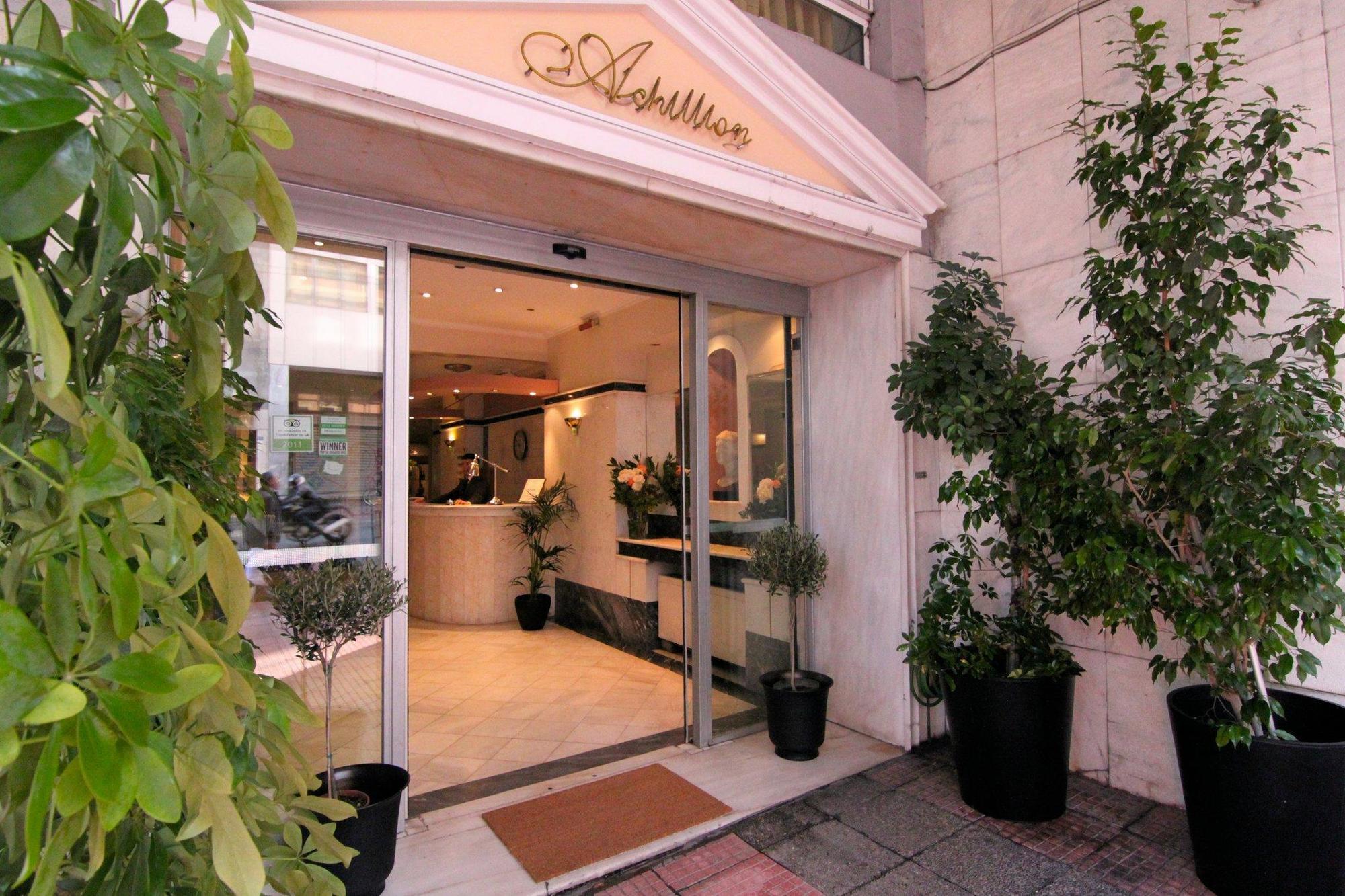 Achillion Hotel Atenas Exterior foto