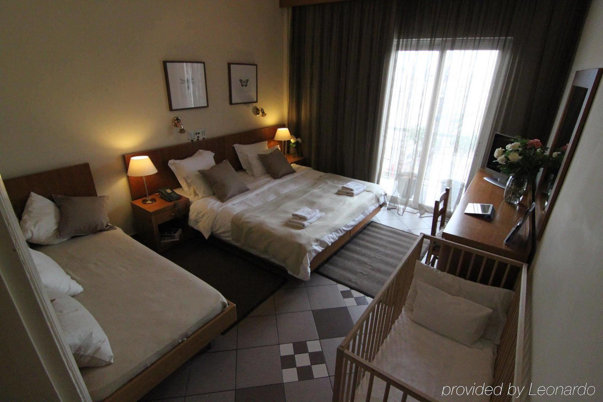 Achillion Hotel Atenas Exterior foto